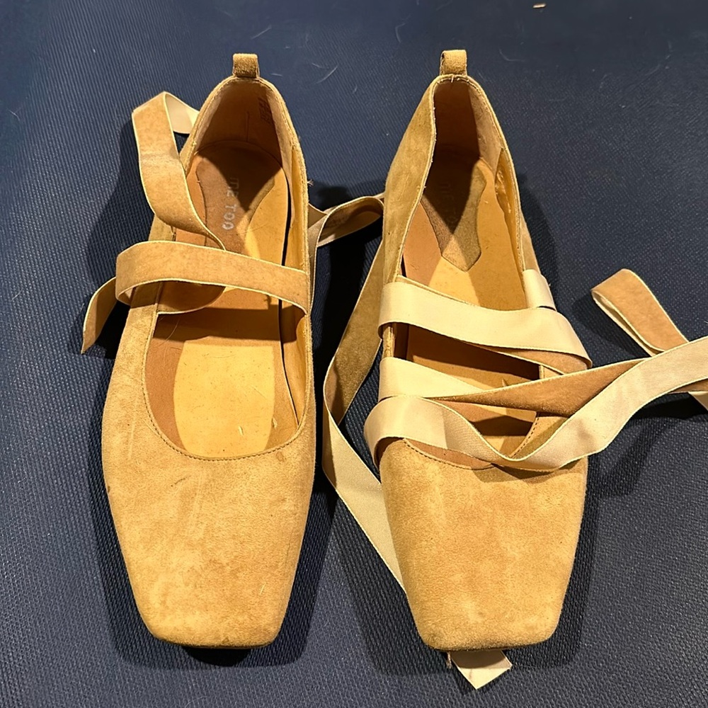 Me too suede balet slipper shoe